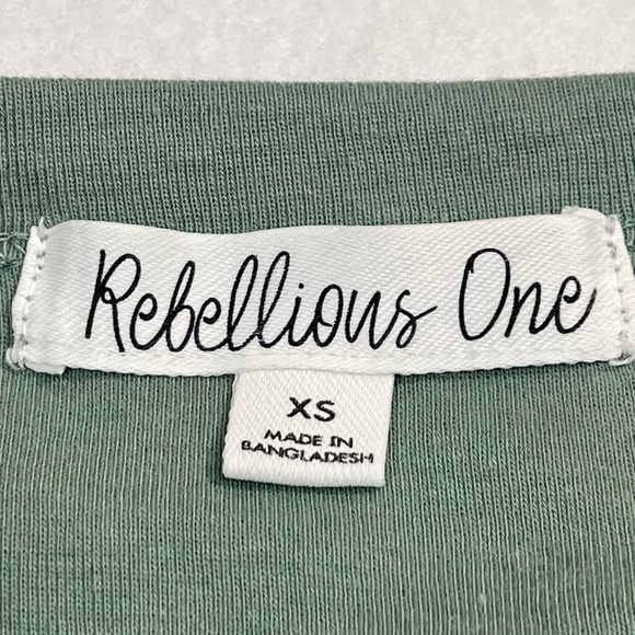 REBELLIOUS ONE Mushroom Groovy Y2K Juniors Crewneck Lettuce Hem Baby Tee Size XS - Picture 6 of 10